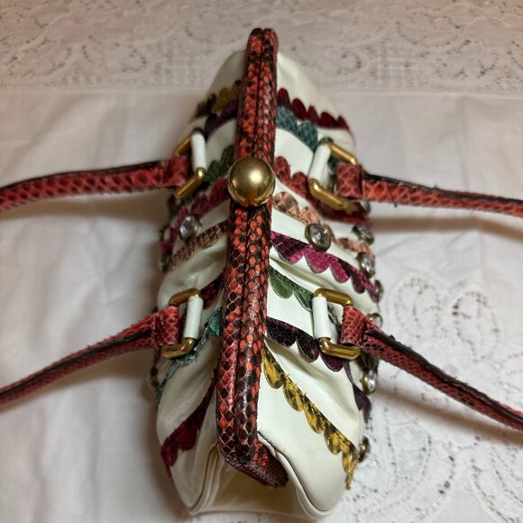 Shizue Embellished  Beautiful Purse - Picture 4 of 9